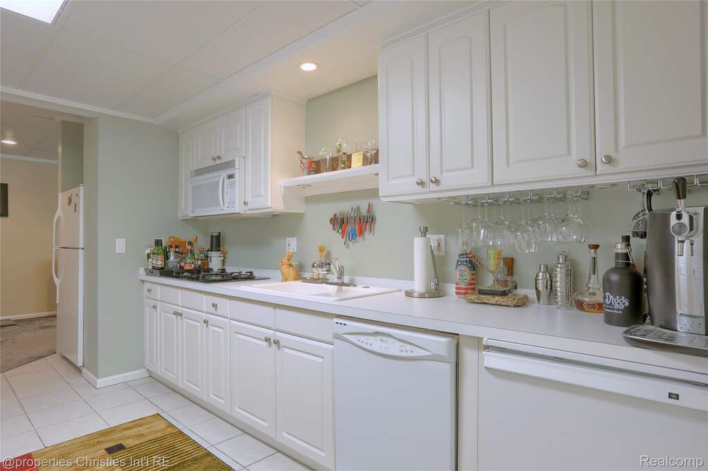 3 Bedroom Apartment/Flat's Image 37