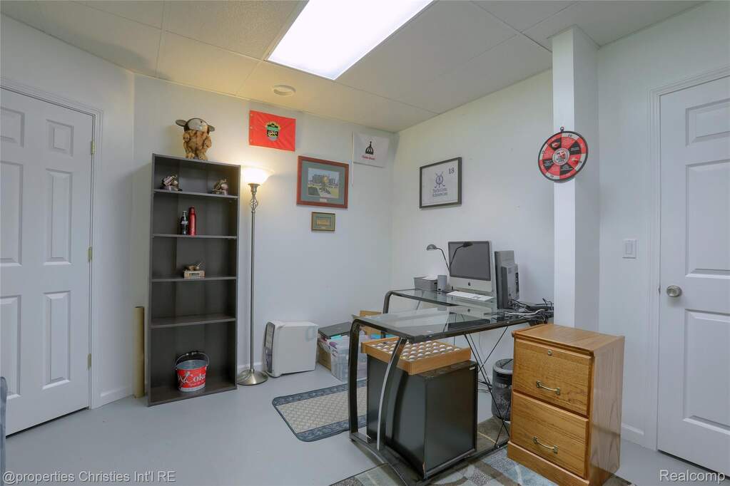 3 Bedroom Apartment/Flat's Image 39