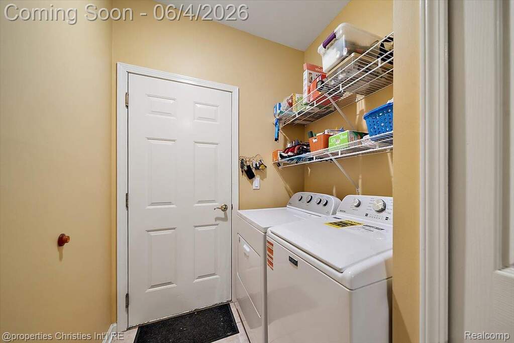 3 Bedroom Single Family Home/House's Image 18