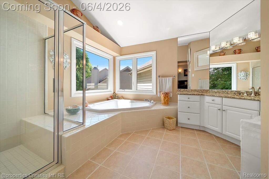 3 Bedroom Single Family Home/House's Image 24