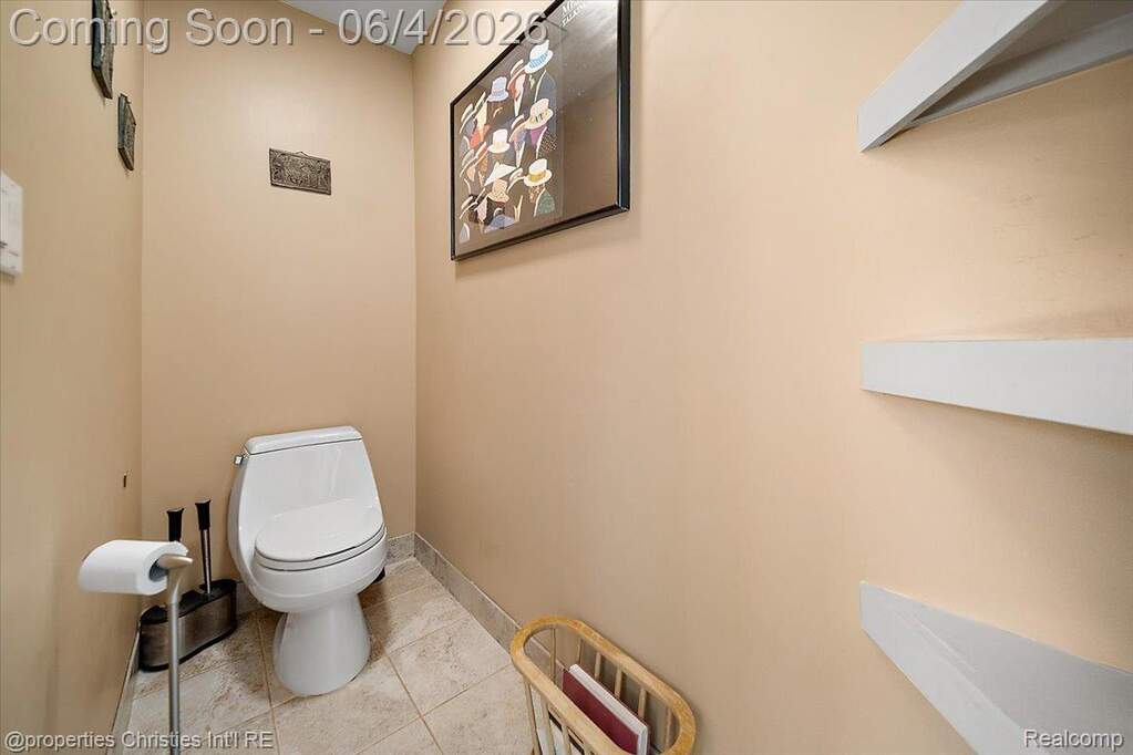 3 Bedroom Single Family Home/House's Image 29