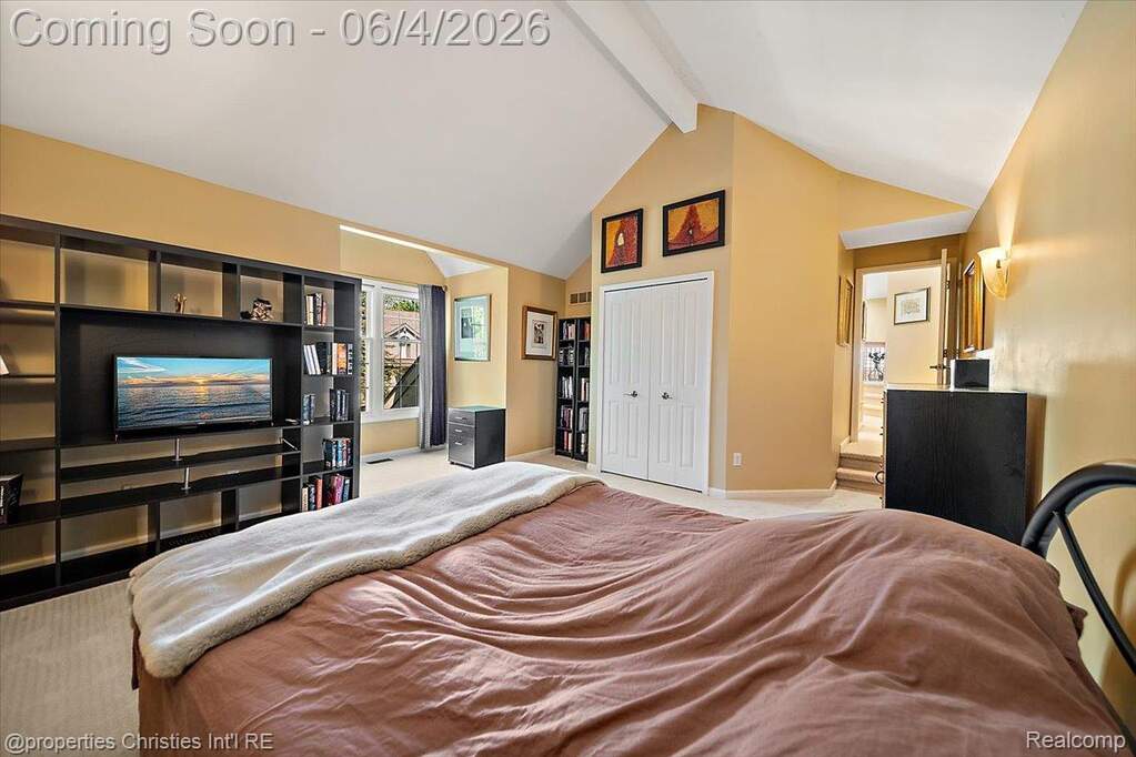 3 Bedroom Single Family Home/House's Image 32