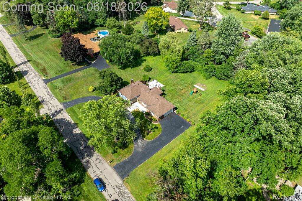 4 Bedroom Single Family Home/House's Image 42