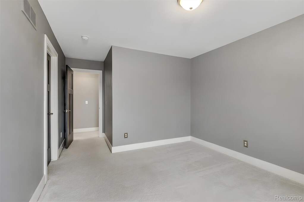 4 Bedroom Single Family Home/House's Image 46