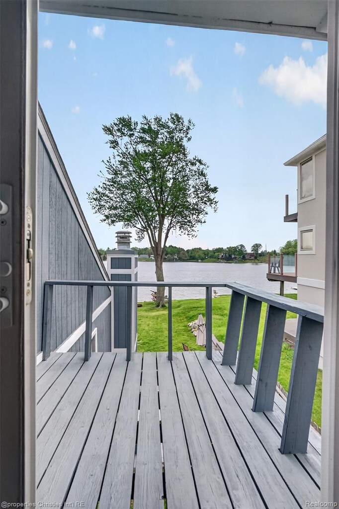 4 Bedroom Single Family Home/House's Image 36