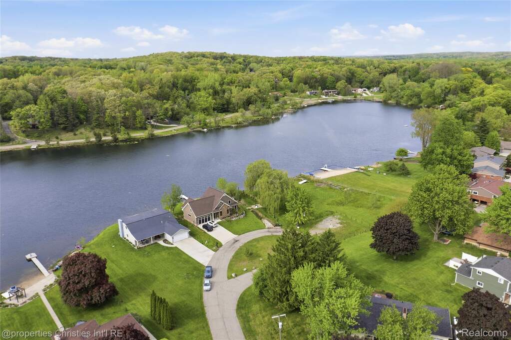 Aerial view of Cranberry Lake
