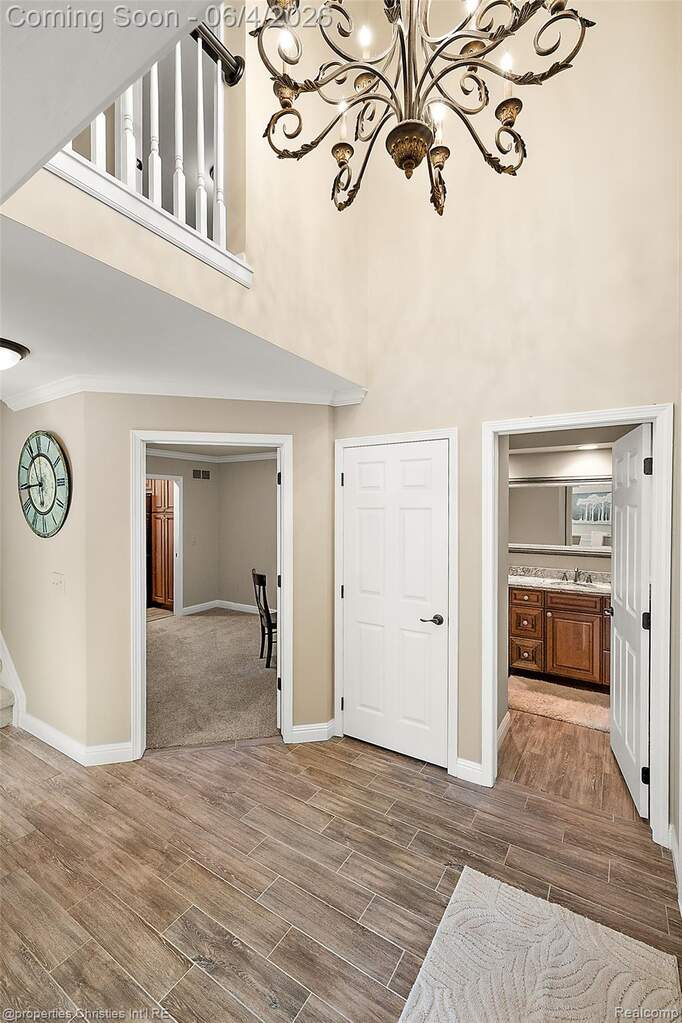 4 Bedroom Single Family Home/House's Image 14