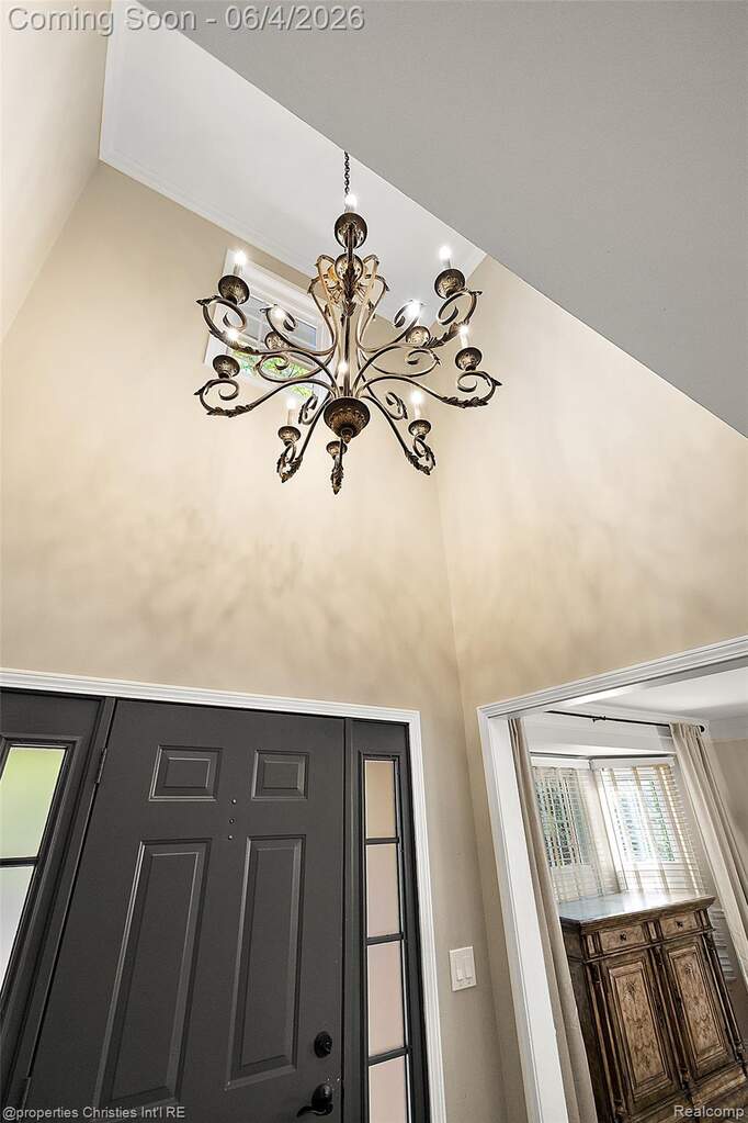 4 Bedroom Single Family Home/House's Image 15