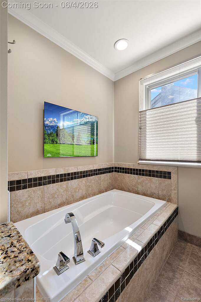 4 Bedroom Single Family Home/House's Image 46