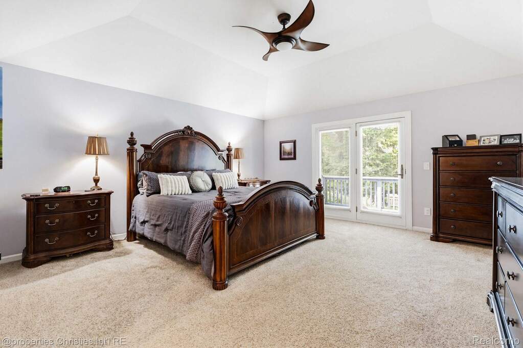 4 Bedroom Single Family Home/House's Image 37