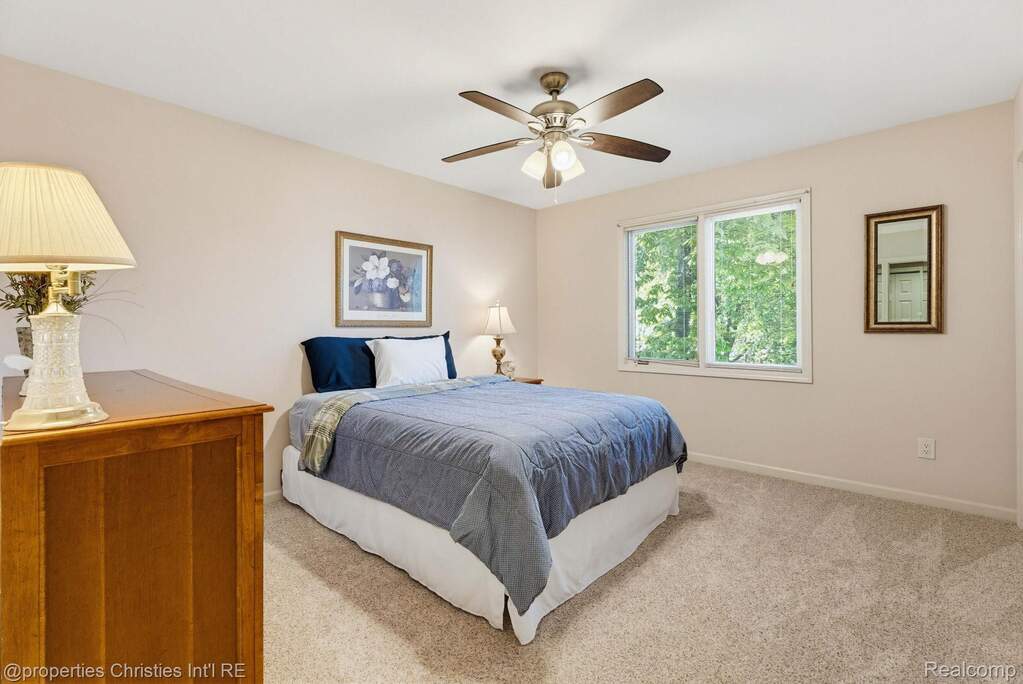 4 Bedroom Single Family Home/House's Image 48