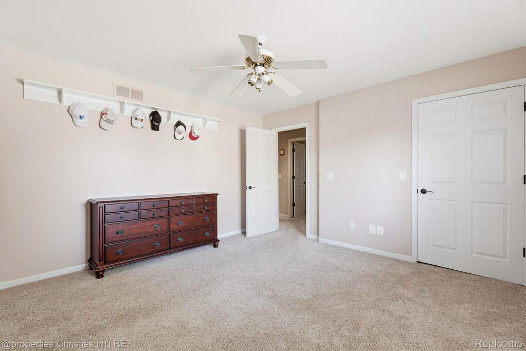 4 Bedroom Single Family Home/House's Image 57
