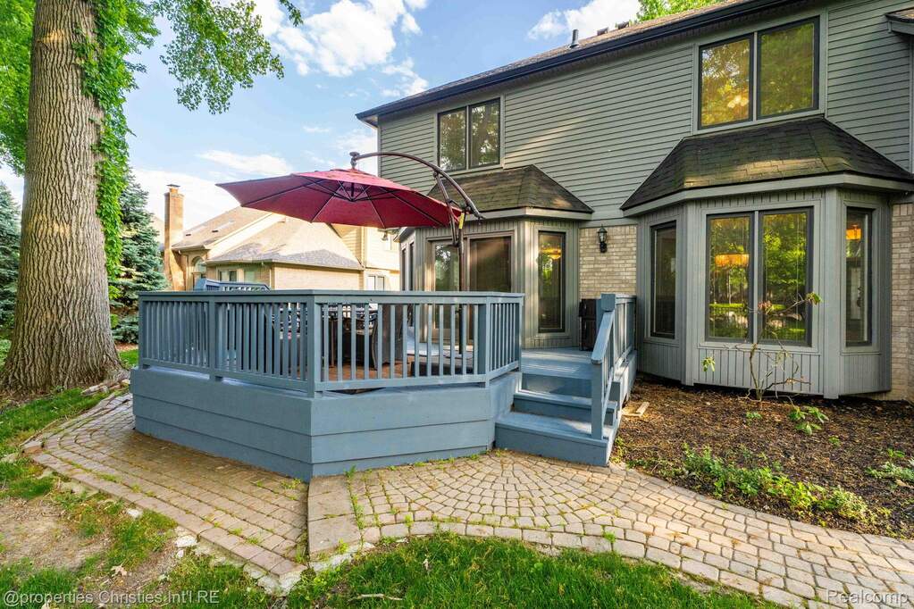 4 Bedroom Single Family Home/House's Image 78