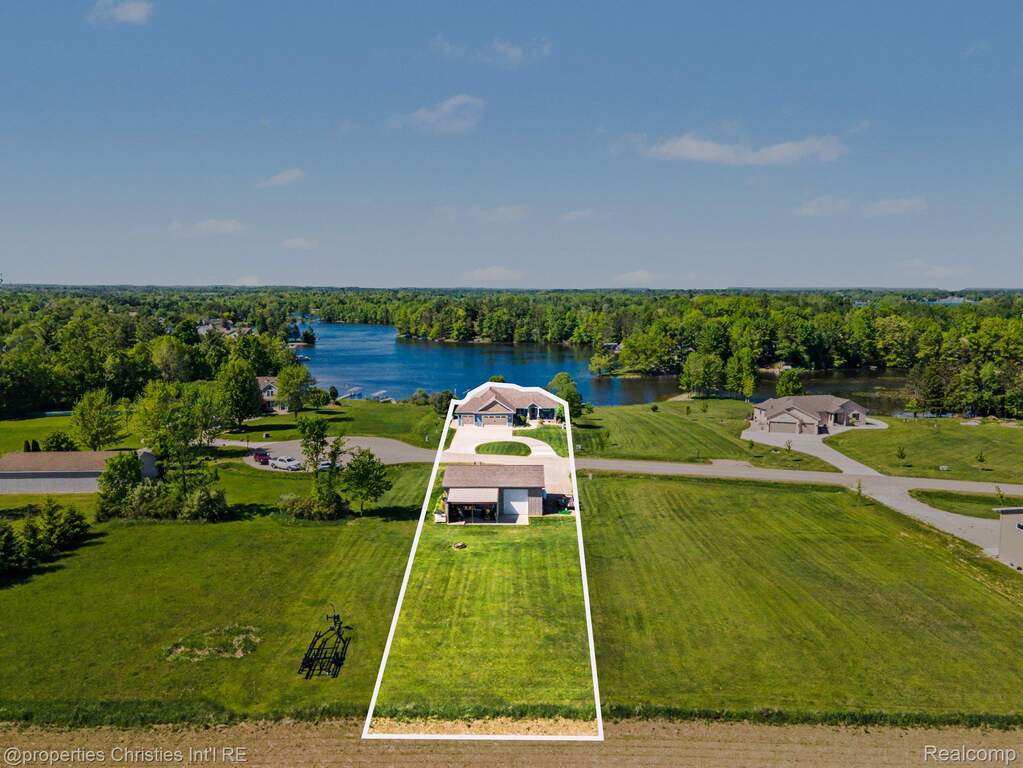 4 Bedroom Single Family Home/House's Image 68