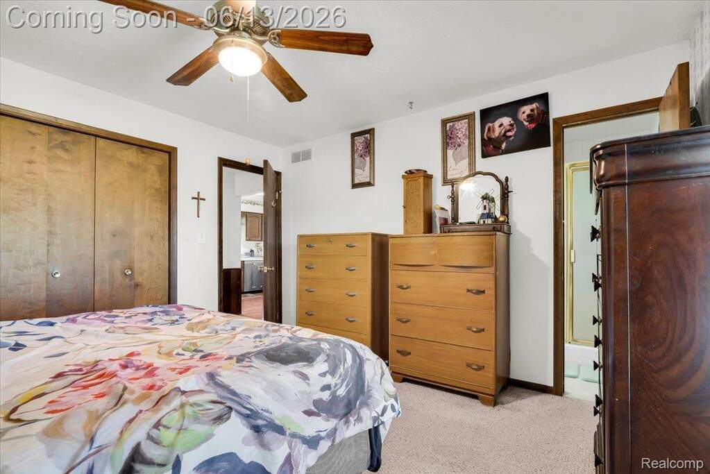 4 Bedroom Single Family Home/House's Image 14