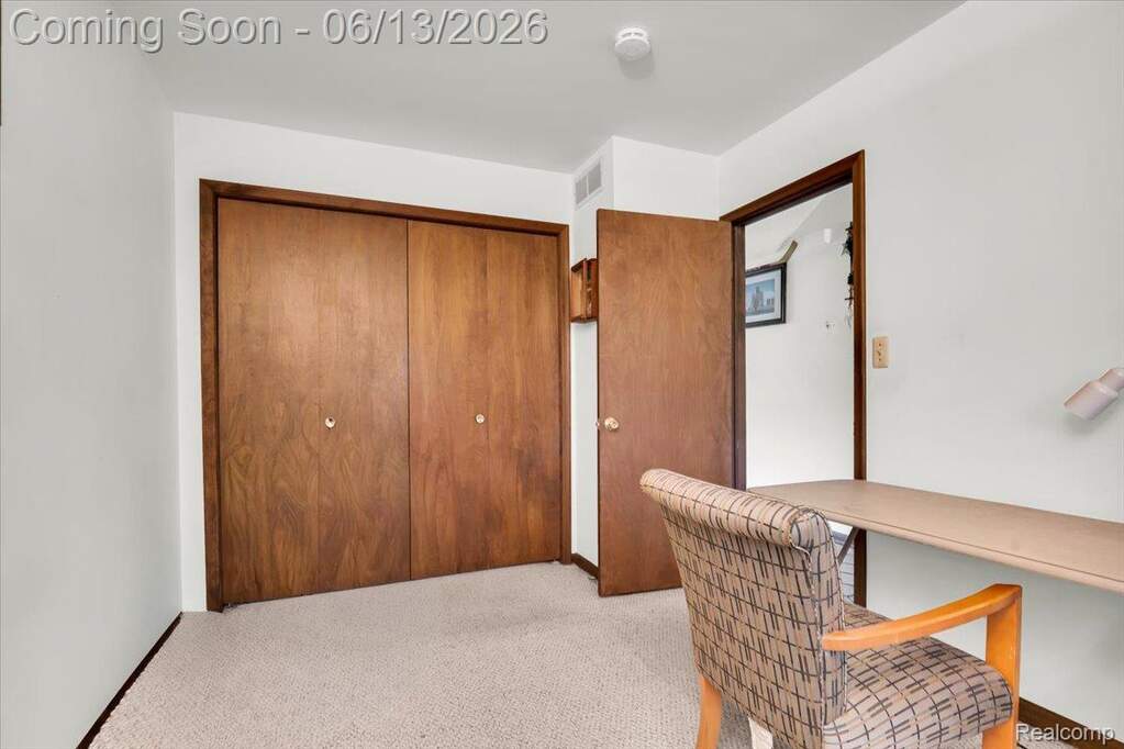 4 Bedroom Single Family Home/House's Image 20