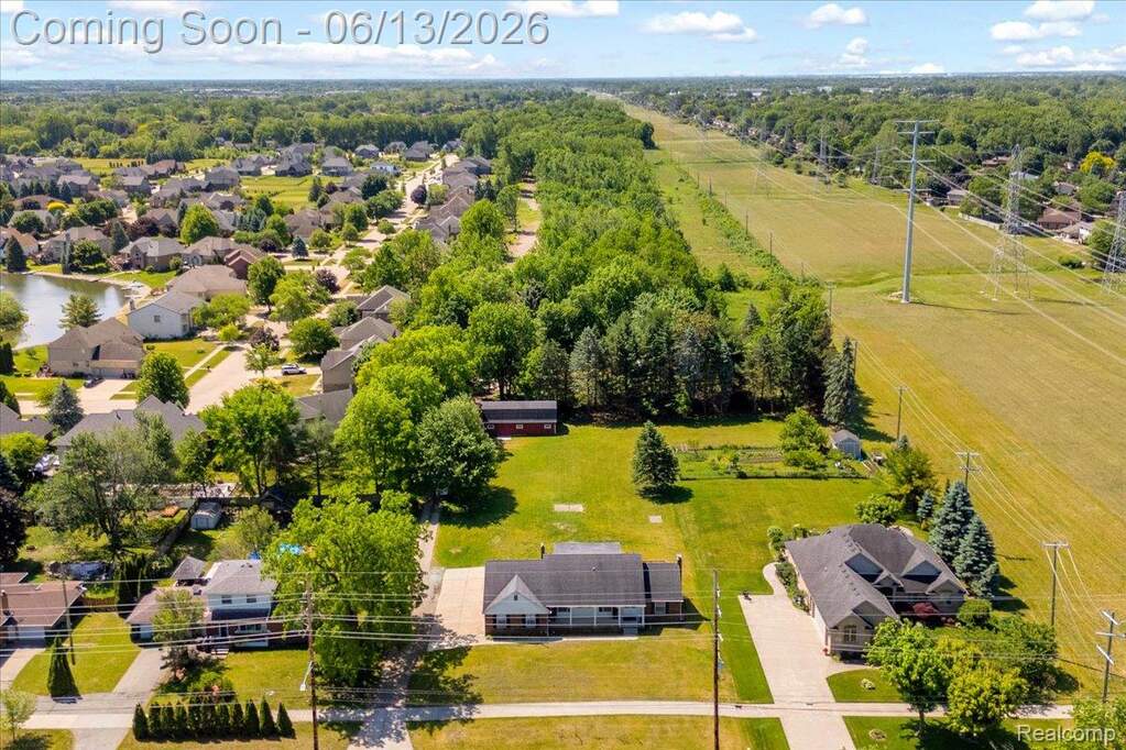 4 Bedroom Single Family Home/House's Image 44