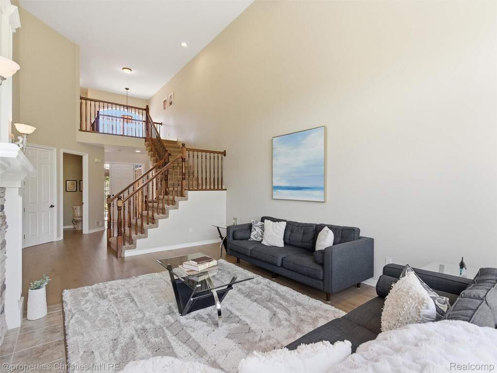2 Bedroom Apartment/Flat's Image 14