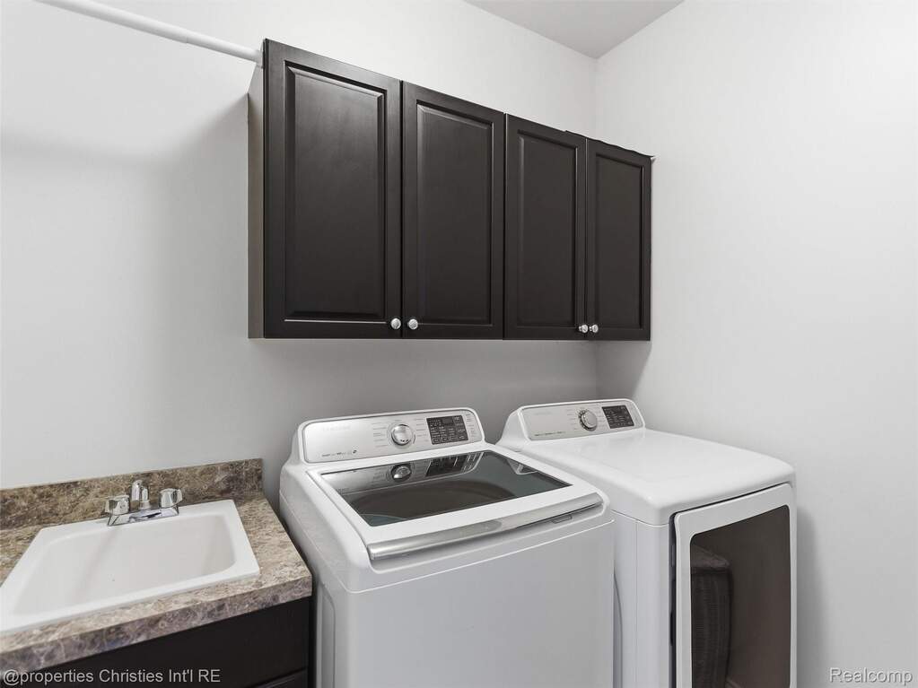 2 Bedroom Apartment/Flat's Image 25