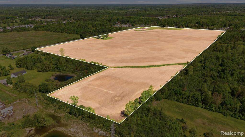 Land/Vacant Land's Image 3