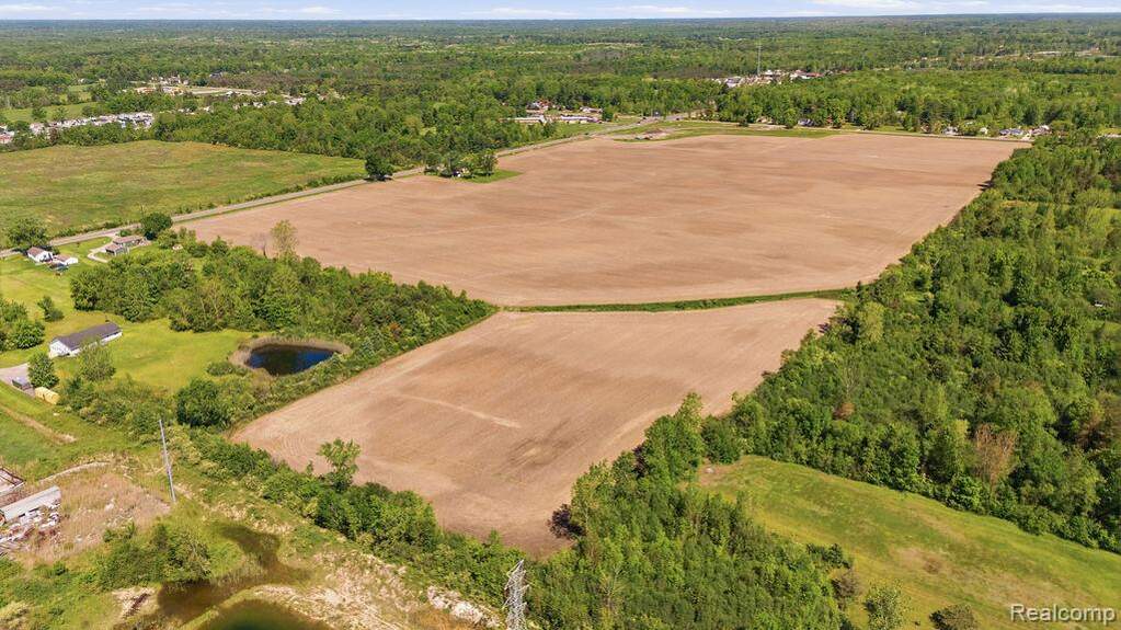 Land/Vacant Land's Image 6