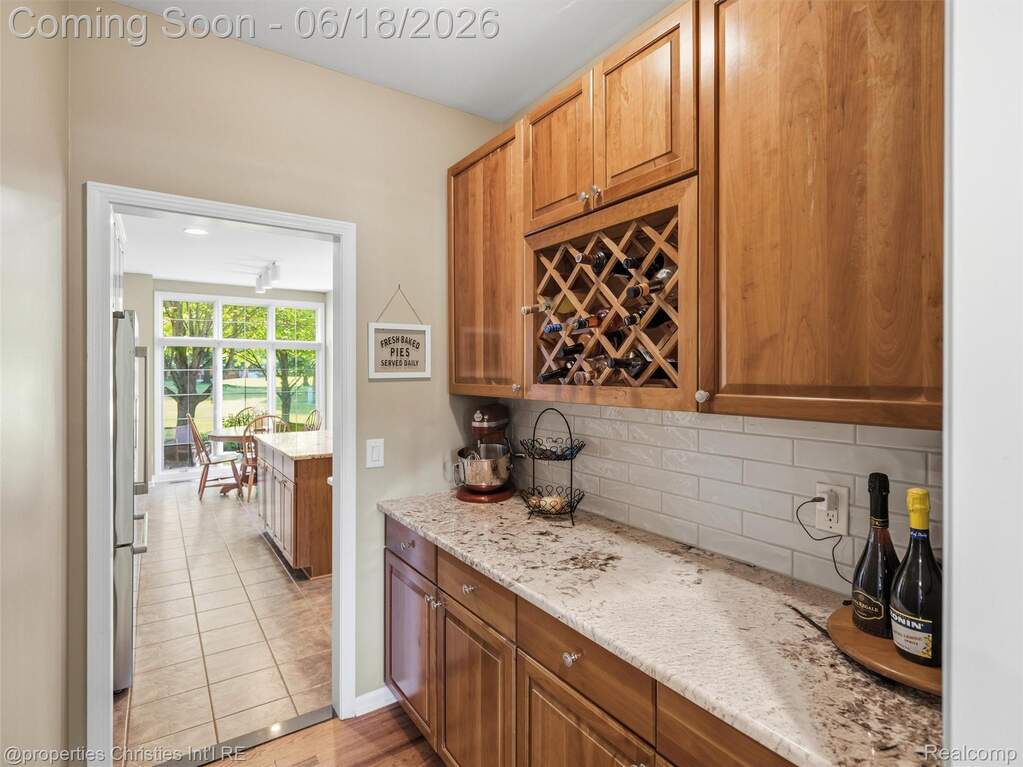 4 Bedroom Single Family Home/House's Image 12