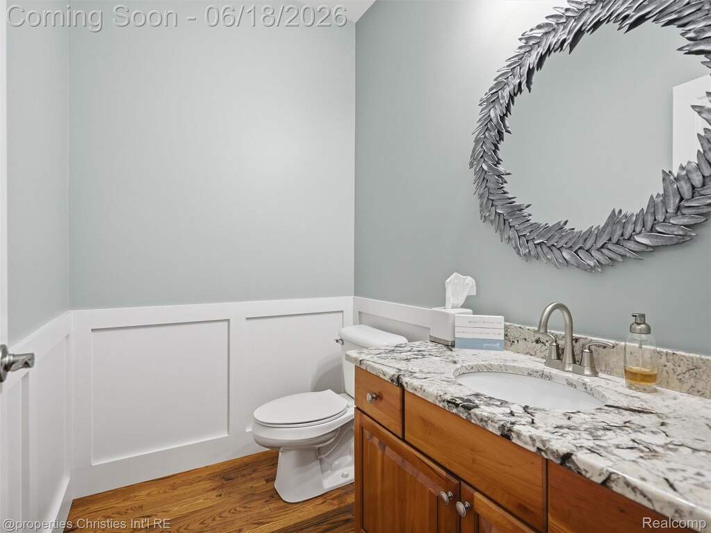 4 Bedroom Single Family Home/House's Image 17
