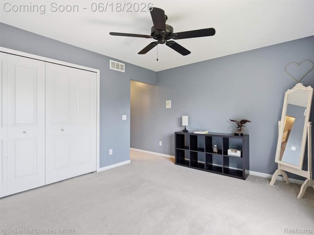 4 Bedroom Single Family Home/House's Image 30
