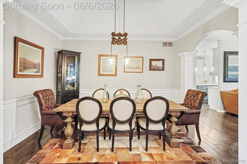 3 Bedroom Single Family Home/House's Image 8