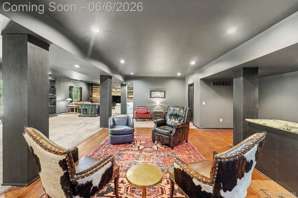 3 Bedroom Single Family Home/House's Image 27