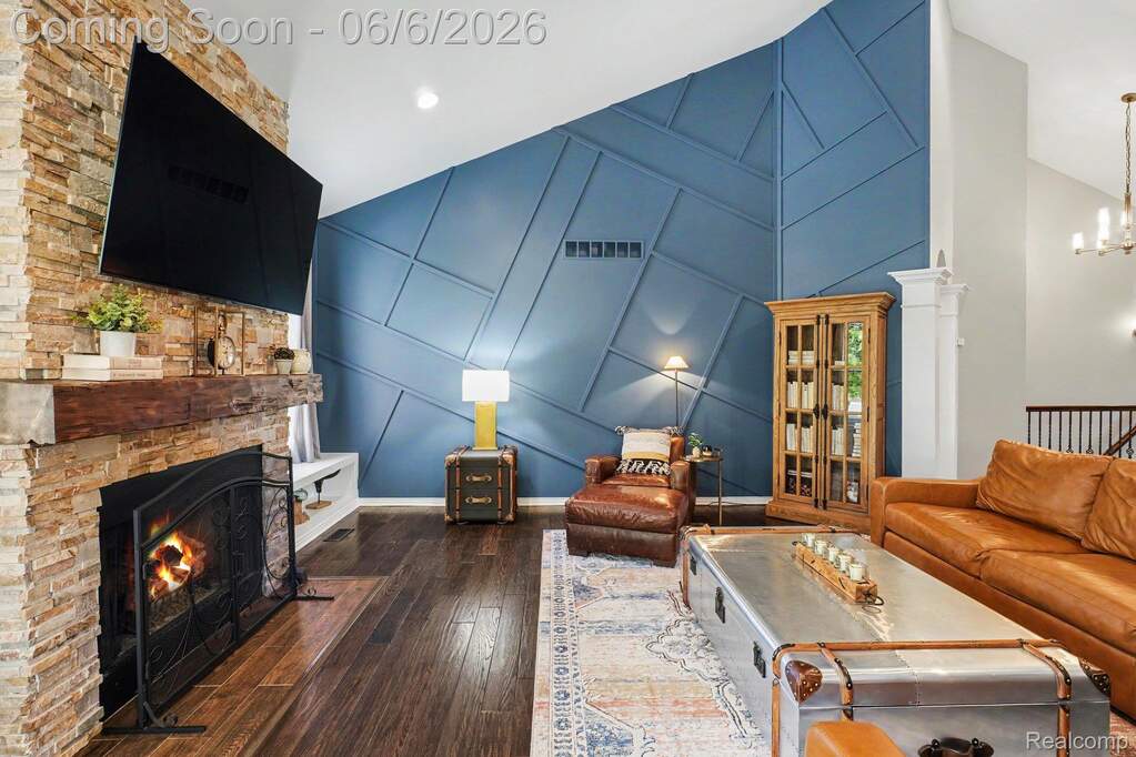 3 Bedroom Single Family Home/House's Image 3