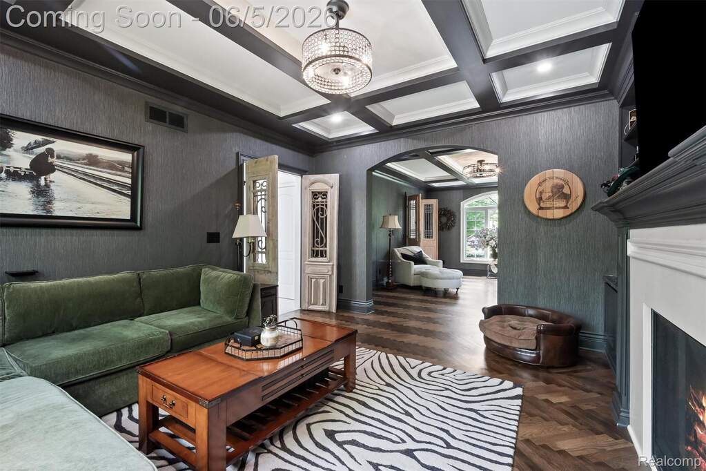 4 Bedroom Single Family Home/House's Image 14