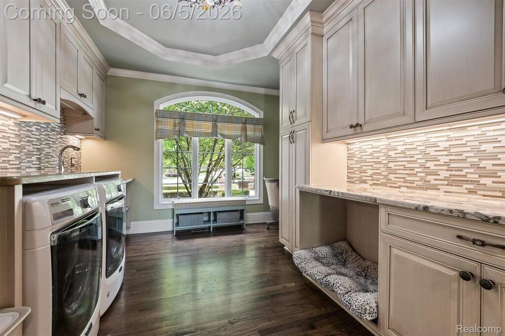 4 Bedroom Single Family Home/House's Image 24