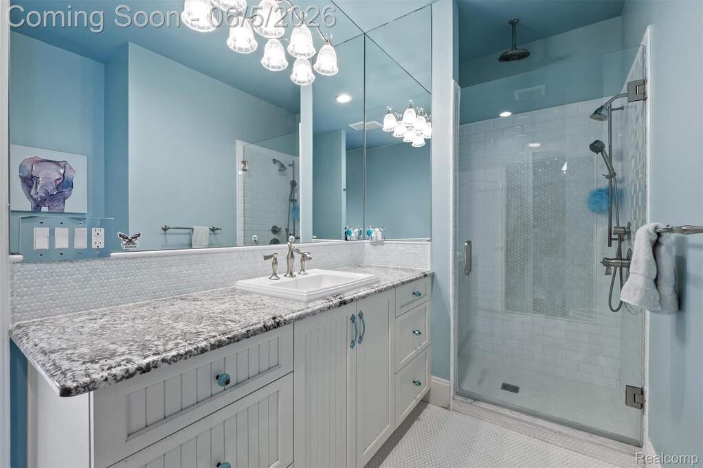 4 Bedroom Single Family Home/House's Image 34