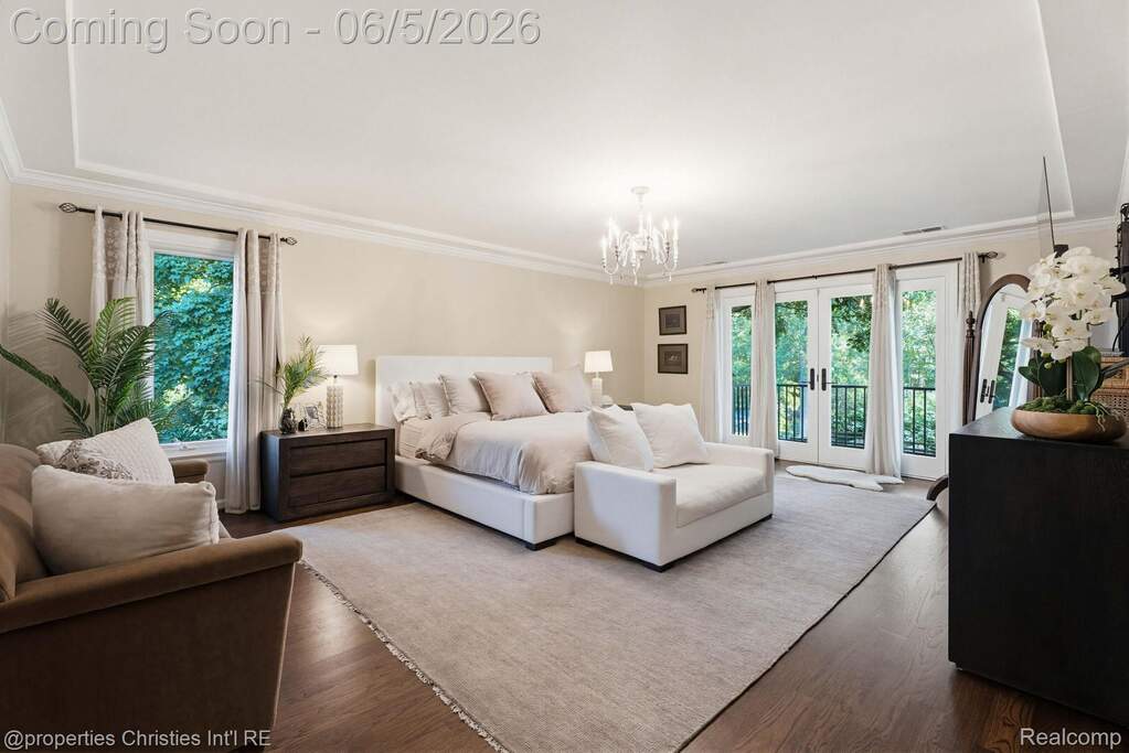 4 Bedroom Single Family Home/House's Image 39