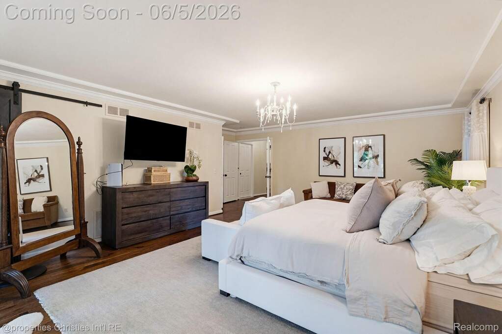 4 Bedroom Single Family Home/House's Image 41
