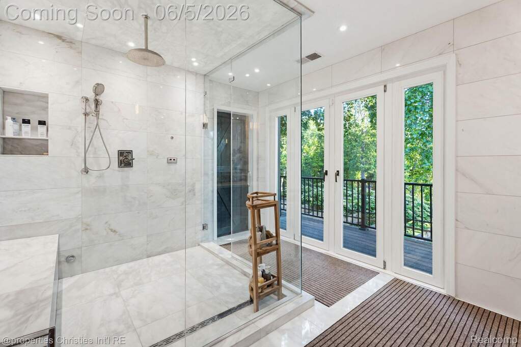 4 Bedroom Single Family Home/House's Image 45