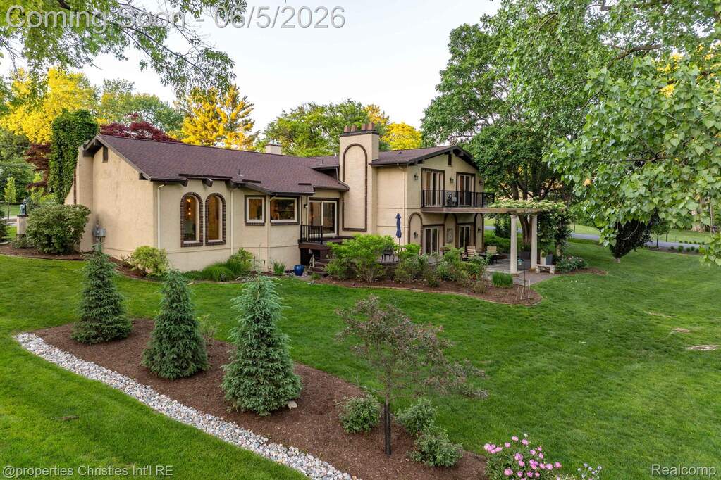 4 Bedroom Single Family Home/House's Image 48