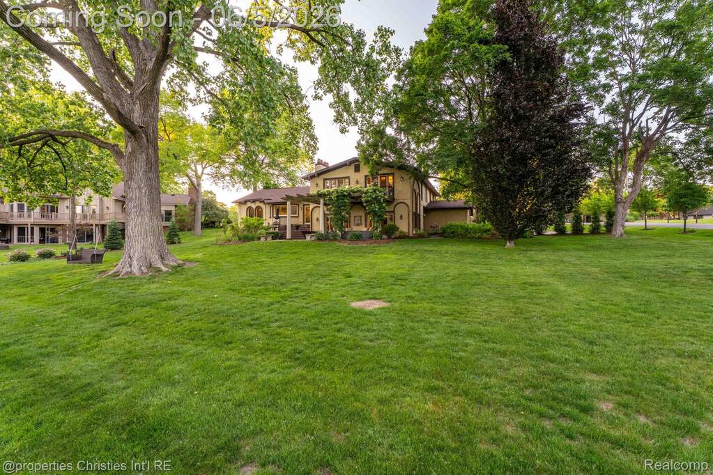 4 Bedroom Single Family Home/House's Image 50