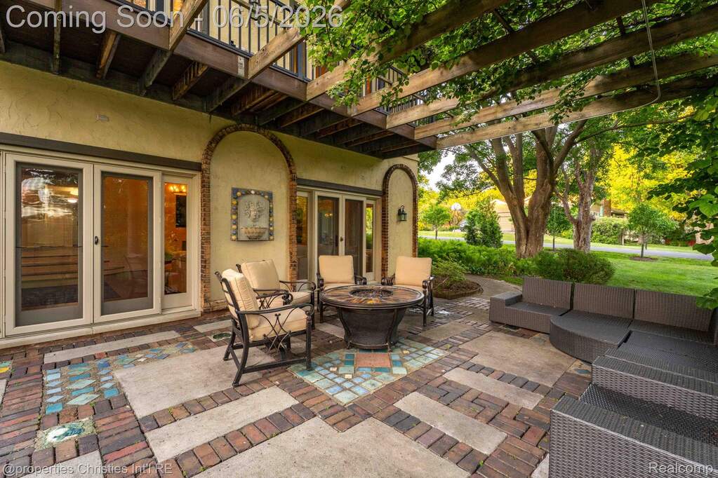 4 Bedroom Single Family Home/House's Image 52