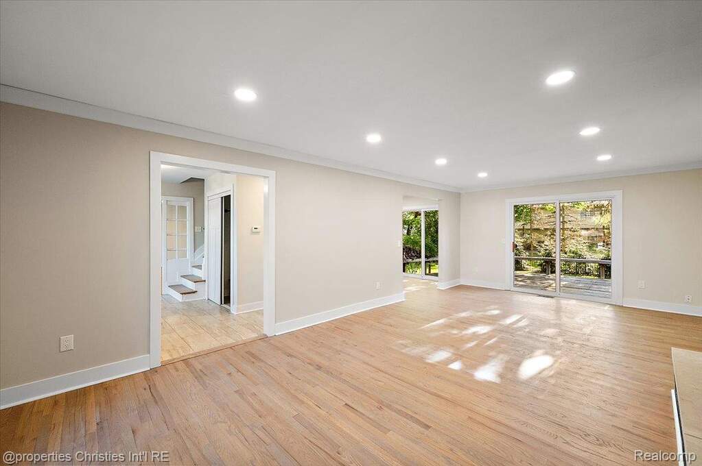 4 Bedroom Single Family Home/House's Image 21