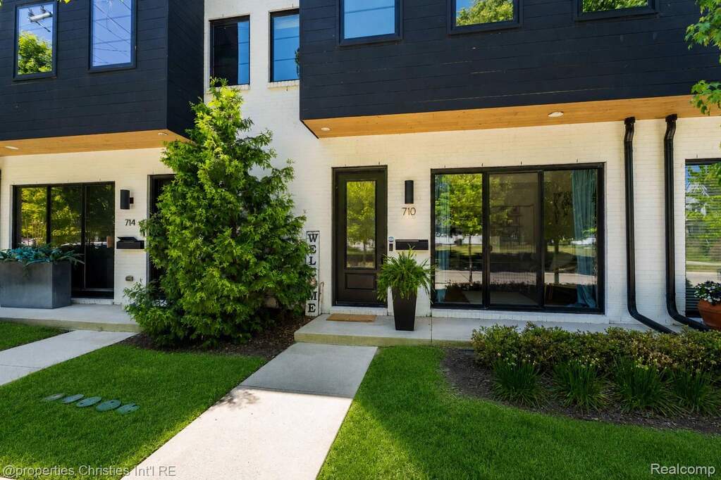 Single family home