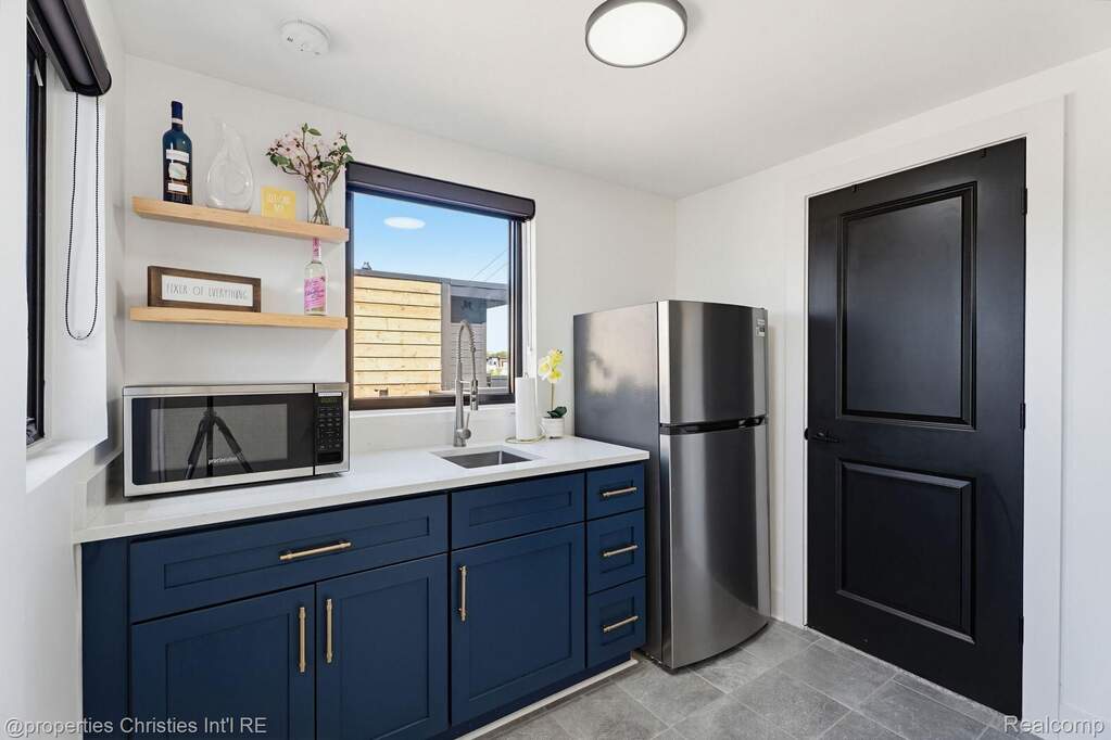 3 Bedroom Villa/Townhouse's Image 30