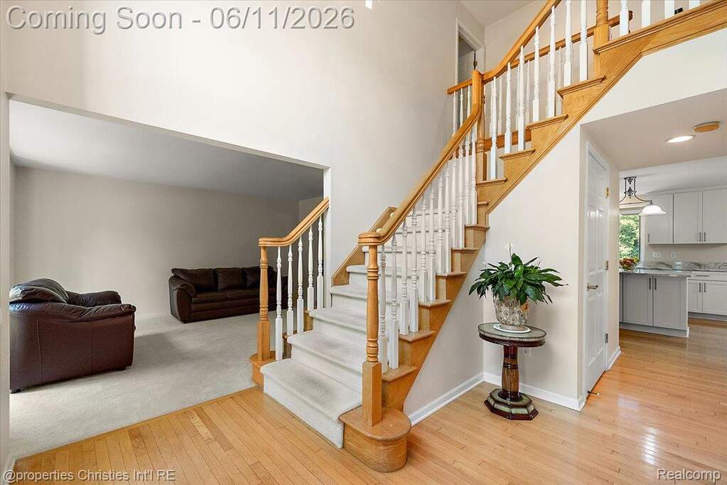 4 Bedroom Single Family Home/House's Image 14