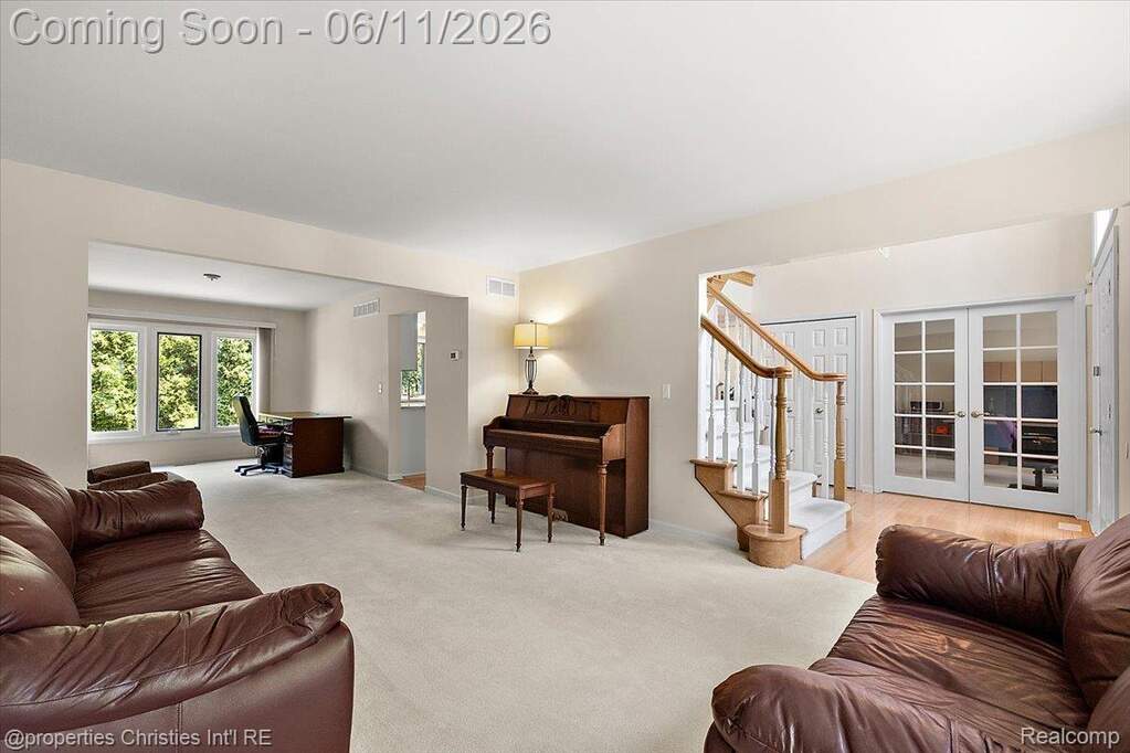 4 Bedroom Single Family Home/House's Image 22