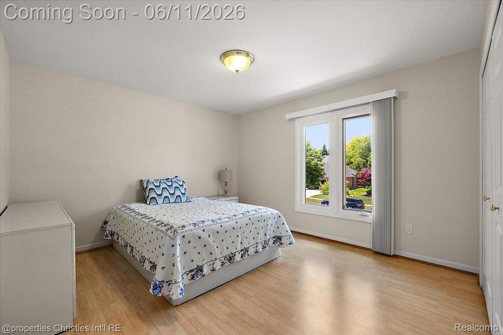 4 Bedroom Single Family Home/House's Image 52