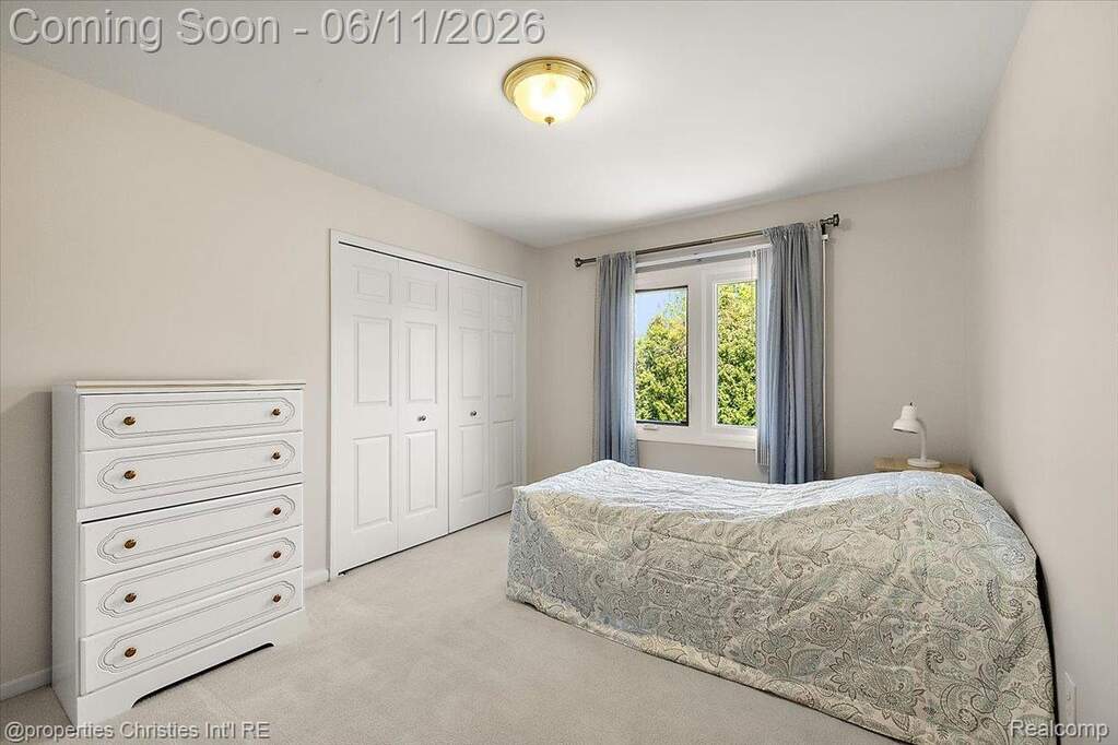4 Bedroom Single Family Home/House's Image 54