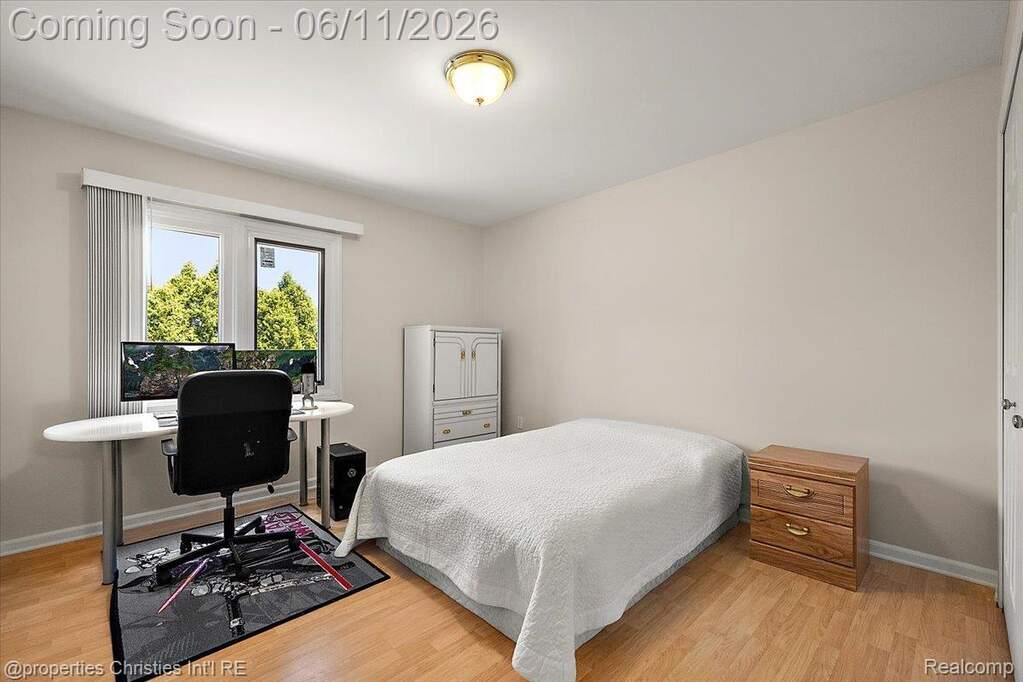 4 Bedroom Single Family Home/House's Image 56