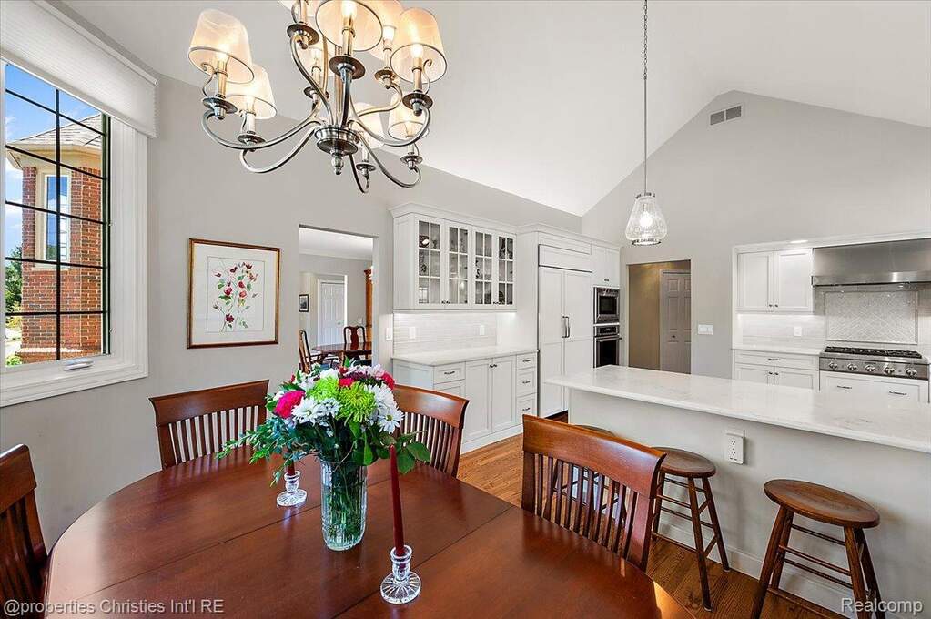 4 Bedroom Single Family Home/House's Image 24