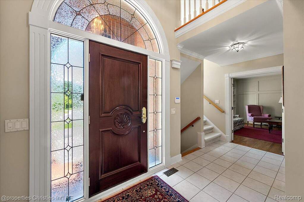 4 Bedroom Single Family Home/House's Image 28